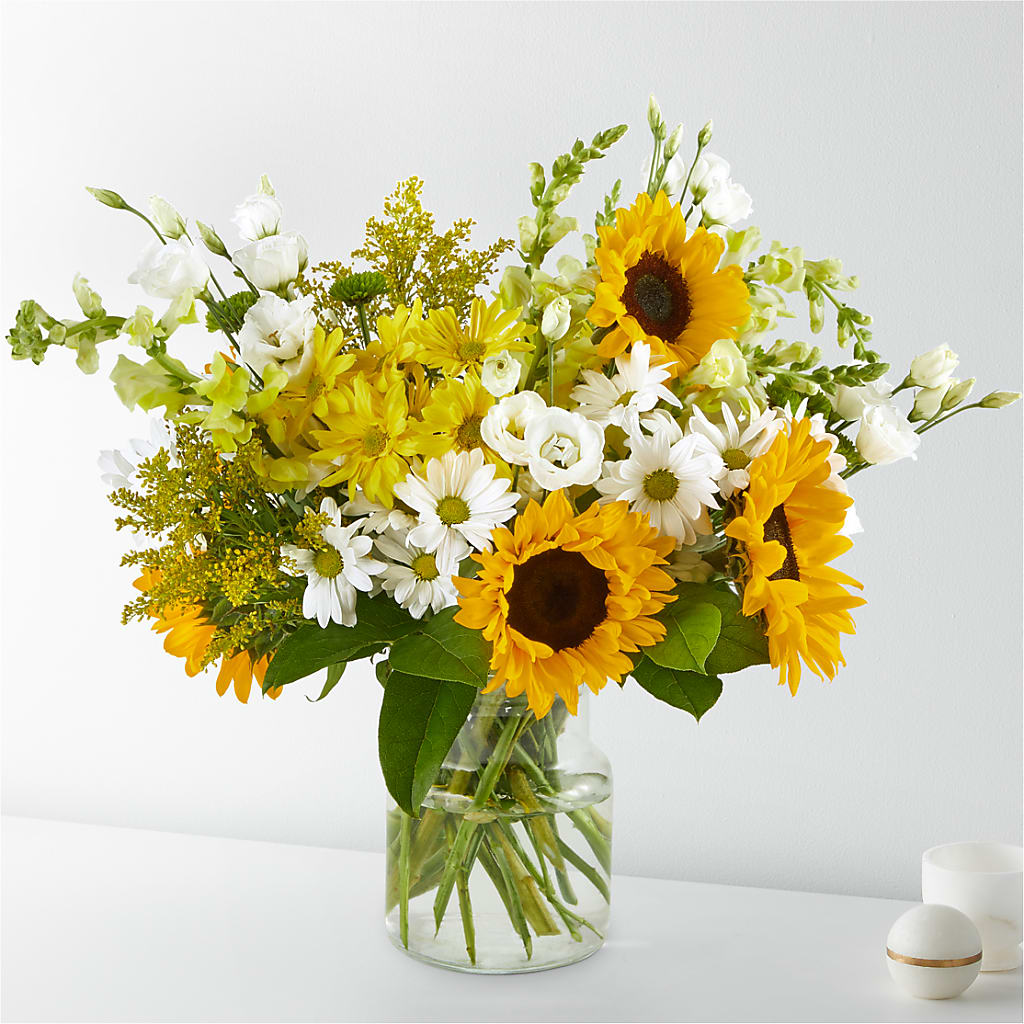 Hello Sunshine Bouquet – KLEIN'S FLORAL & GREENHOUSES INC, Madison WI