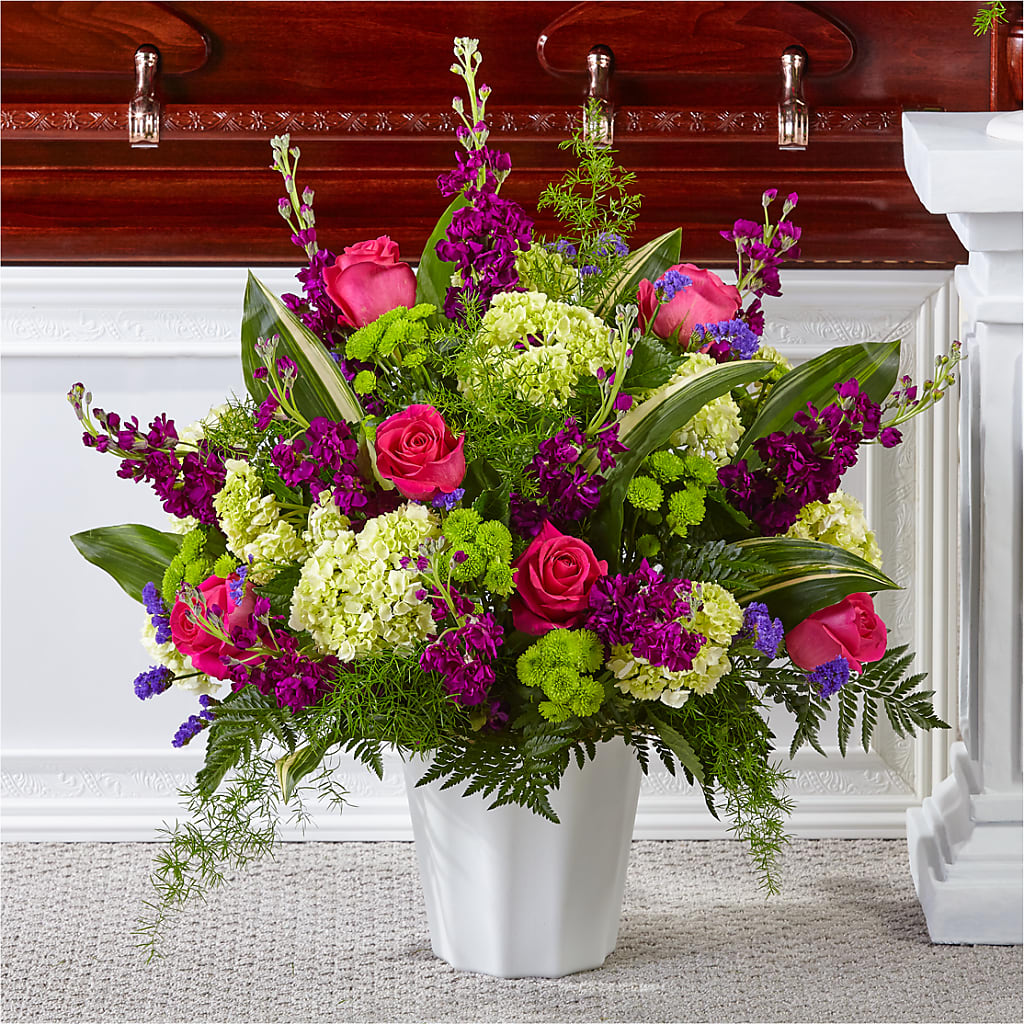 Beautiful Horizons Floor Basket – KLEIN'S FLORAL & GREENHOUSES INC, Madison WI
