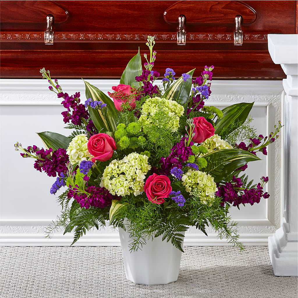 Beautiful Horizons Floor Basket – KLEIN'S FLORAL & GREENHOUSES INC, Madison WI