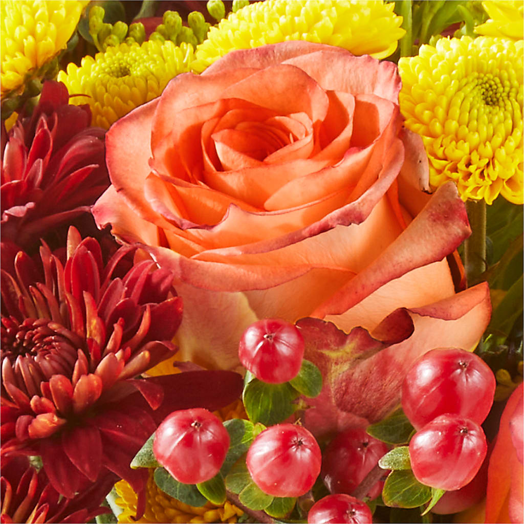Apple Picking Bouquet – KLEIN'S FLORAL & GREENHOUSES INC, Madison WI
